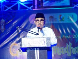Bupati AST Membuka Festival Gema Ramadhan ke-5 Remas Pangali-Ali