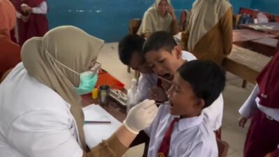Petugas Kesehatan Rutin Sambangi Sekolah untuk Deteksi Dini Penyakit Tidak Menular